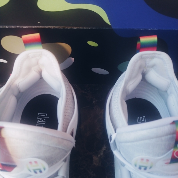 Adidas SM Harden Vol 5 Futurenatural - Picture 2 of 6